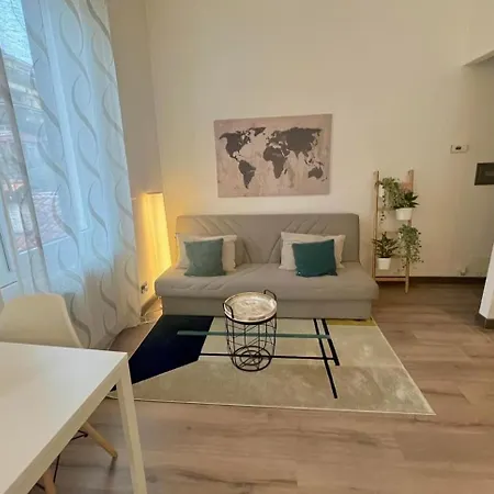 Bella My In The Center Apartamento